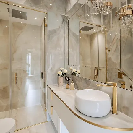 Monte Cassino Glamour By Downtown * Sopot